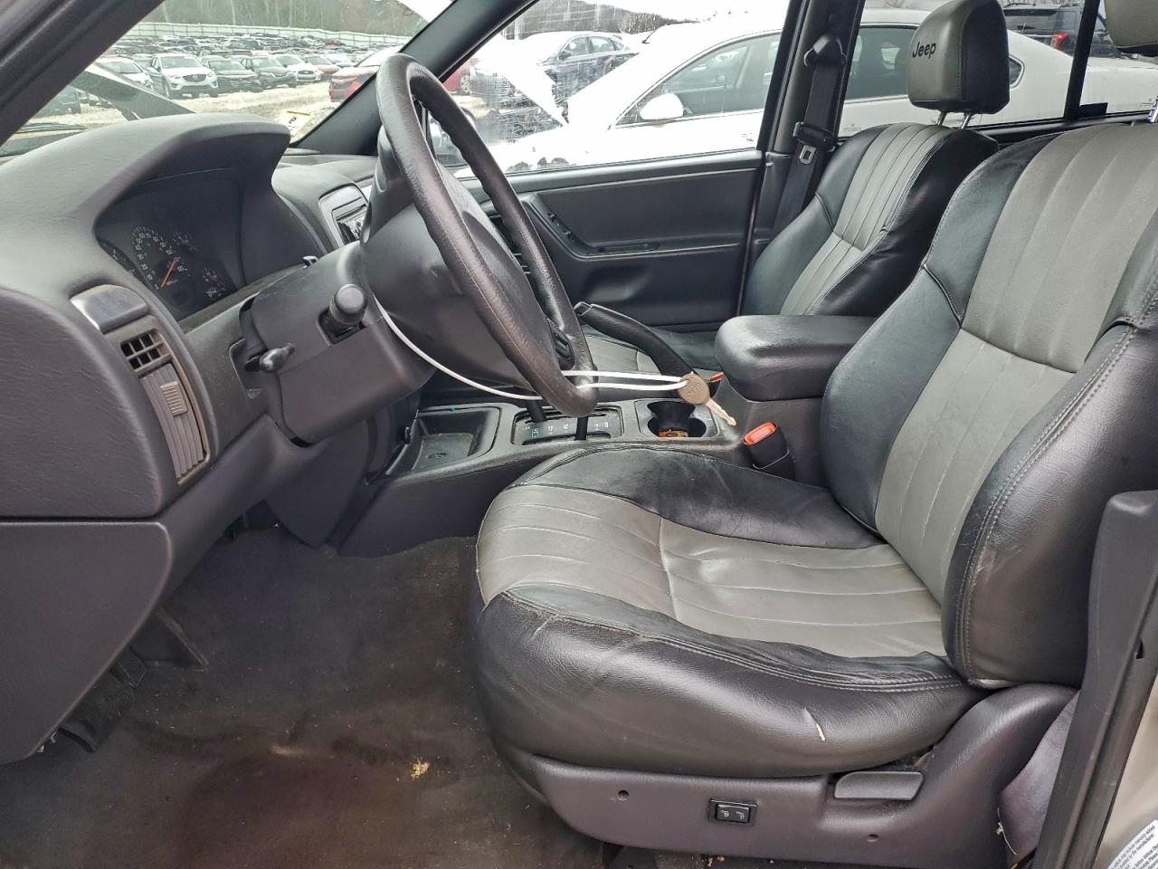 2001 Jeep Grand Cherokee Laredo VIN: 1J4GW48S51C681213 Lot: 92989515