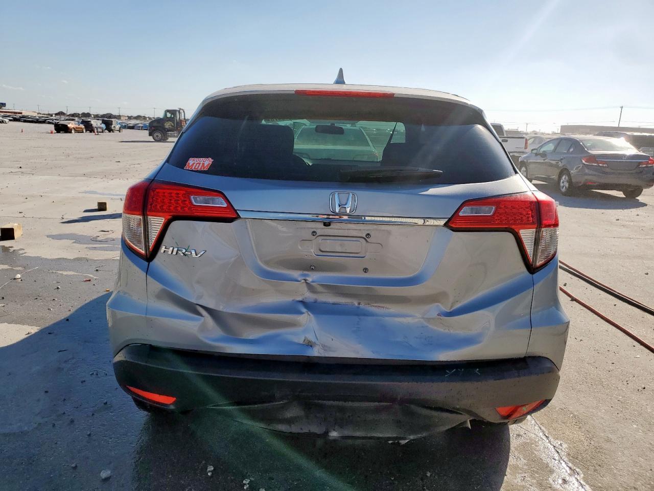 2022 Honda Hr-V Lx VIN: 3CZRU5H33NM723525 Lot: 92646475