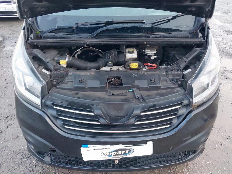 2015 RENAULT TRAFIC SL27DCI 115 SPORT VAN