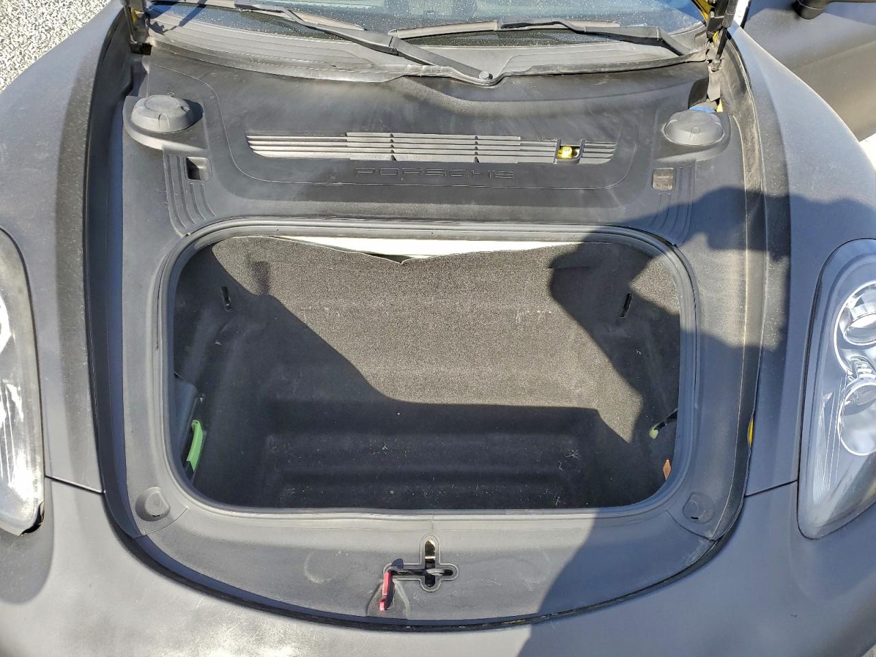 2015 Porsche Boxster VIN: WP0CA2A81FK110160 Lot: 93679465