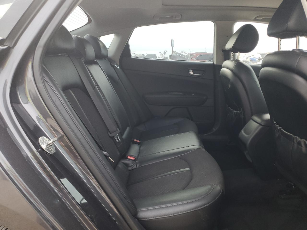 2018 Kia Optima Lx VIN: 5XXGT4L39JG246810 Lot: 91802695