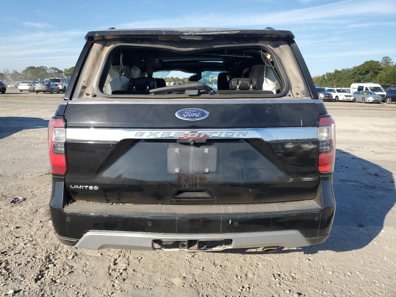 2018 Ford Expedition Limited VIN: 1FMJU1KT2JEA09661 Lot: 92935655