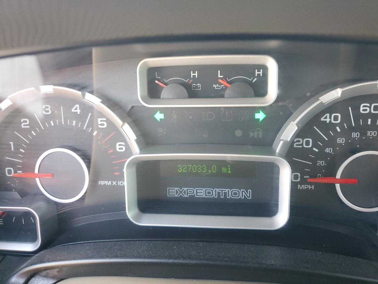 2007 Ford Expedition Xlt VIN: 1FMFU15577LA70687 Lot: 94060045