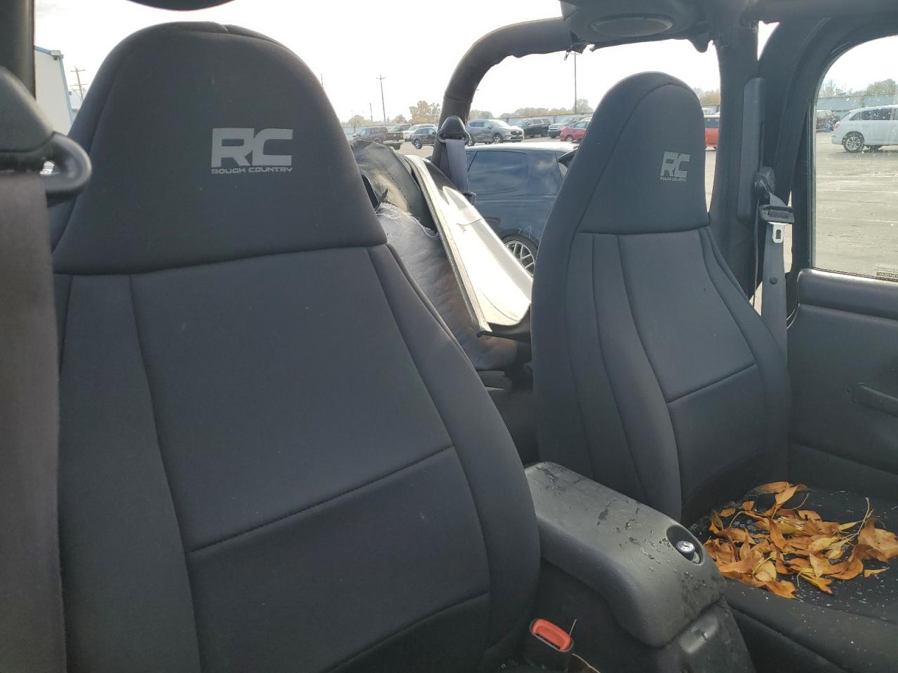 2002 Jeep Wrangler / Tj Sport VIN: 1J4FA49S22P734274 Lot: 92530005