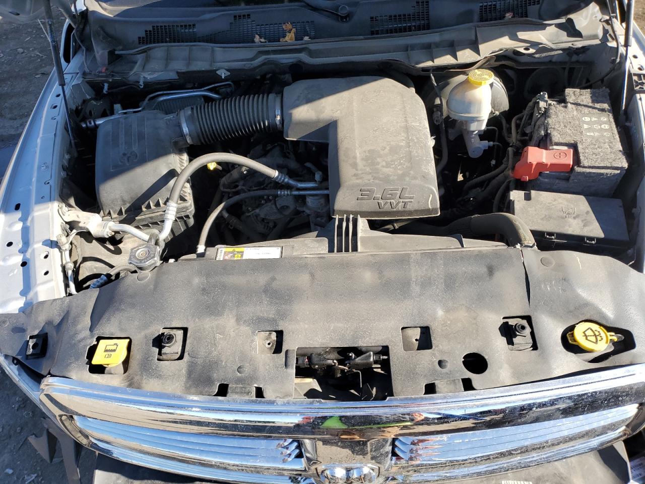 2017 Ram 1500 Slt VIN: 1C6RR7LG6HS827605 Lot: 92709035