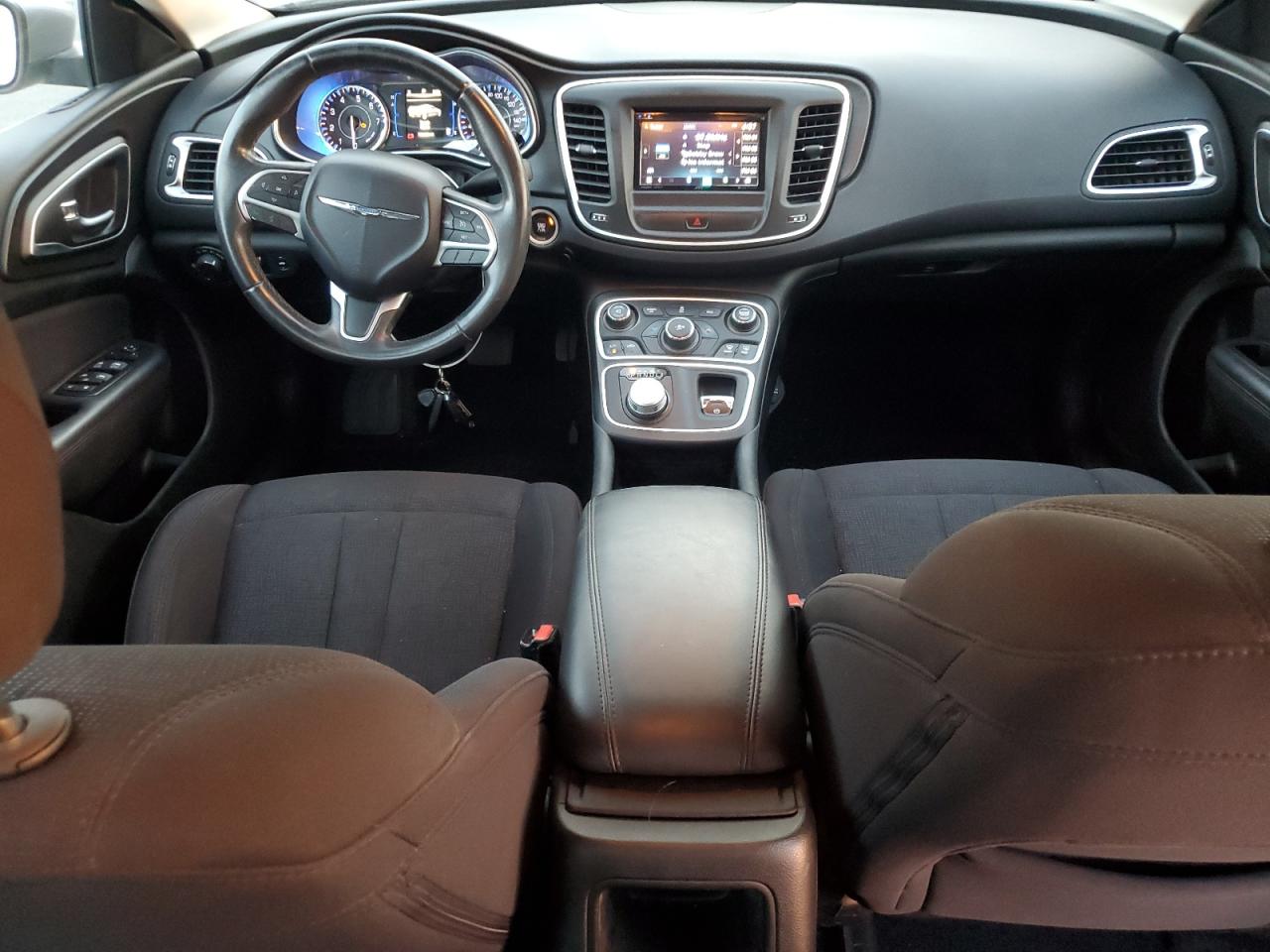 2015 Chrysler 200 Limited VIN: 1C3CCCAB1FN627151 Lot: 92436785