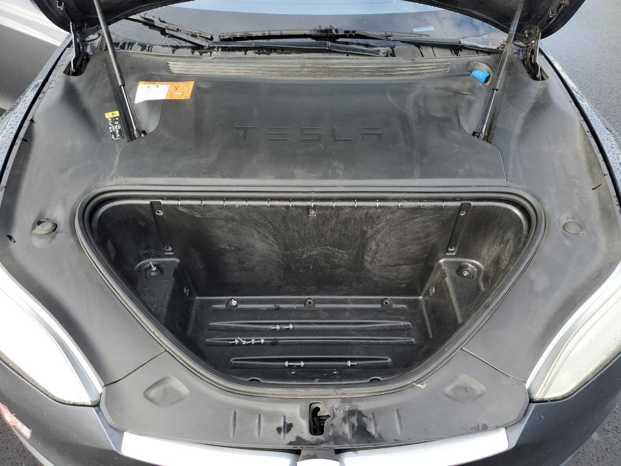 2017 Tesla Model S VIN: 5YJSA1E23HF215021 Lot: 92946265