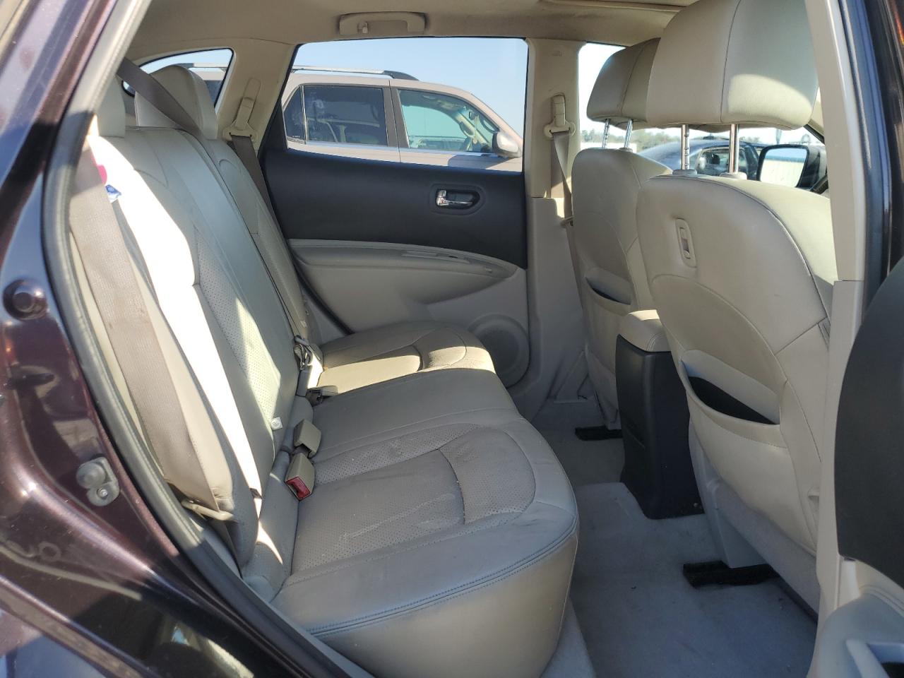 2011 Nissan Rogue S VIN: JN8AS5MT3BW166677 Lot: 93440935