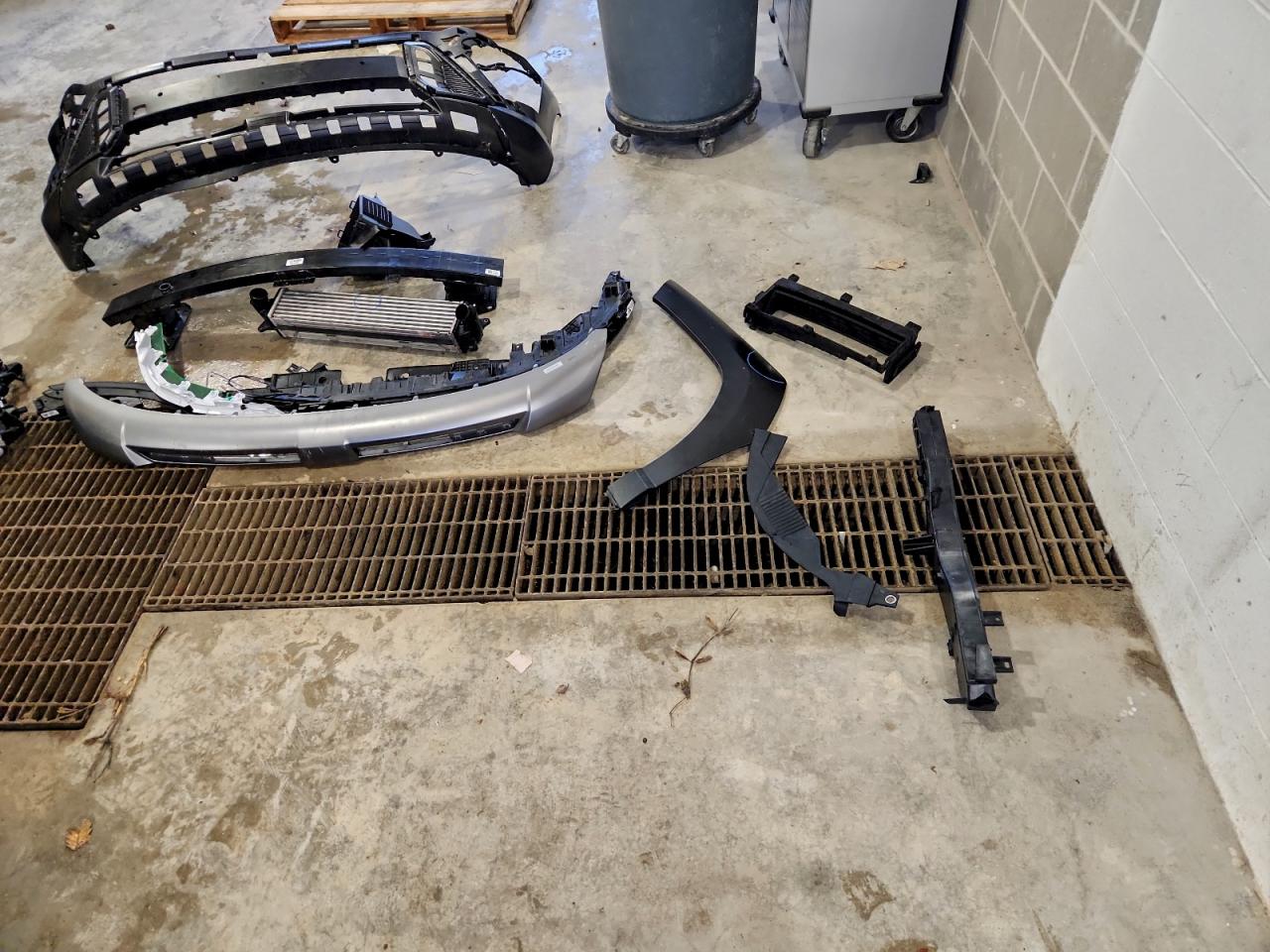 2025 Hyundai Kona Limited VIN: KM8HE3A32SU281577 Lot: 93711215