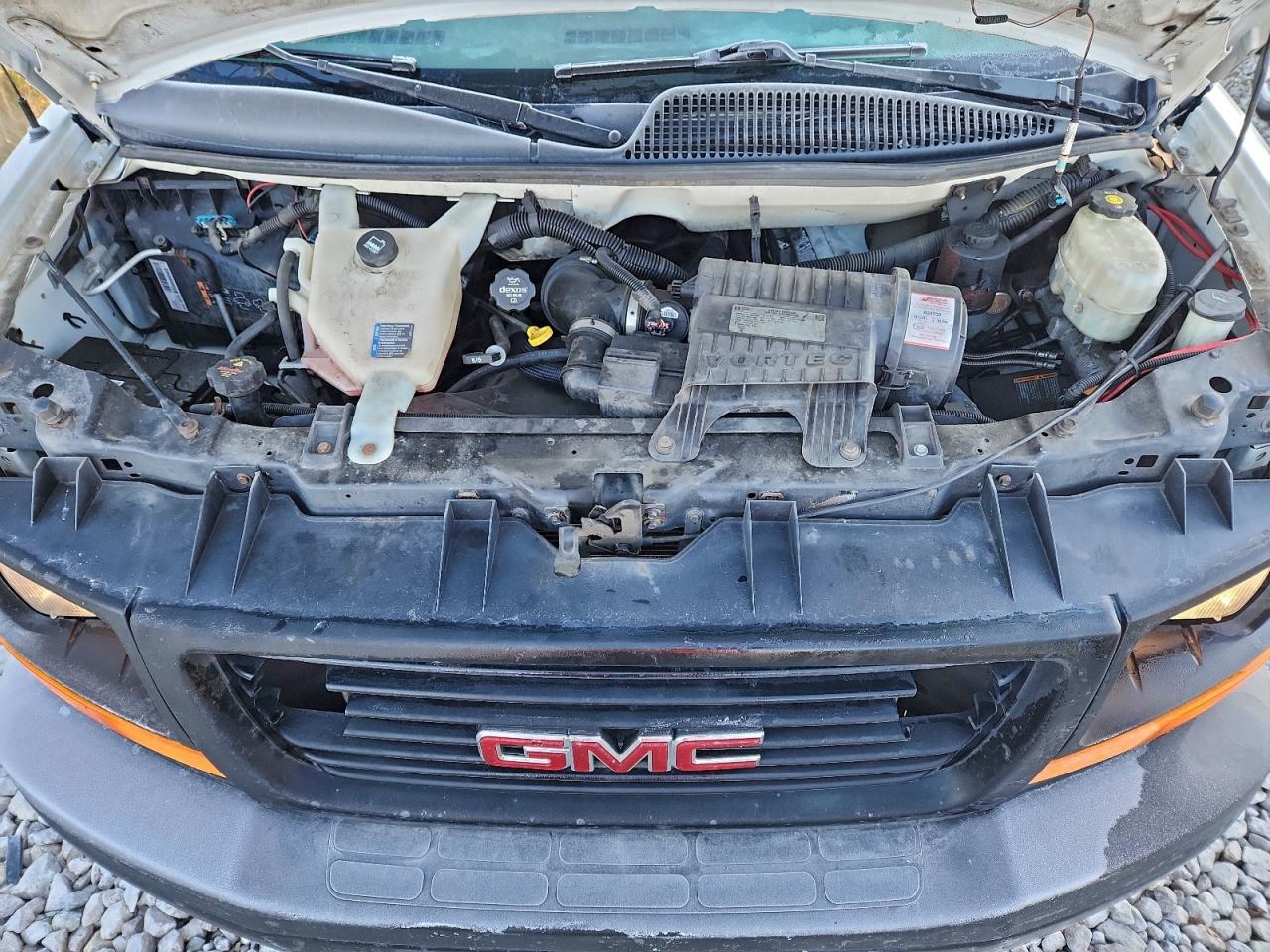 2015 GMC Savana G3500 VIN: 1GTZ7TCG9F1164802 Lot: 92902015