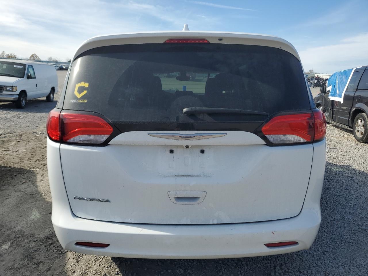 2017 Chrysler Pacifica Lx VIN: 2C4RC1CG5HR513646 Lot: 92379695