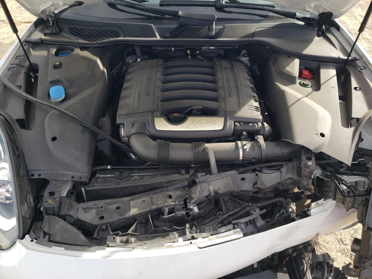 2016 Porsche Cayenne VIN: WP1AA2A24GLA09207 Lot: 90785045