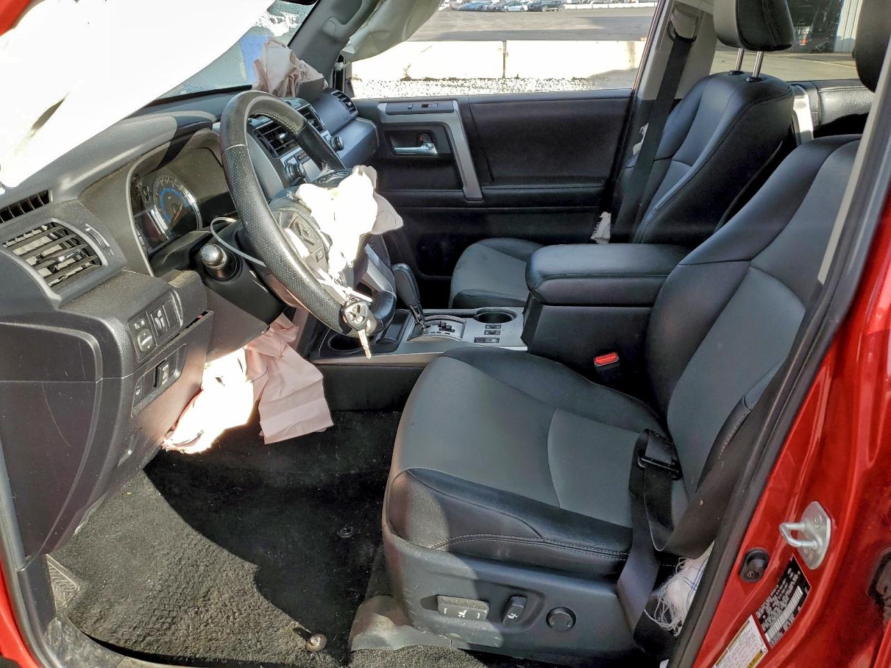 2018 Toyota 4Runner Sr5/Sr5 Premium VIN: JTEBU5JR8J5528747 Lot: 94421155