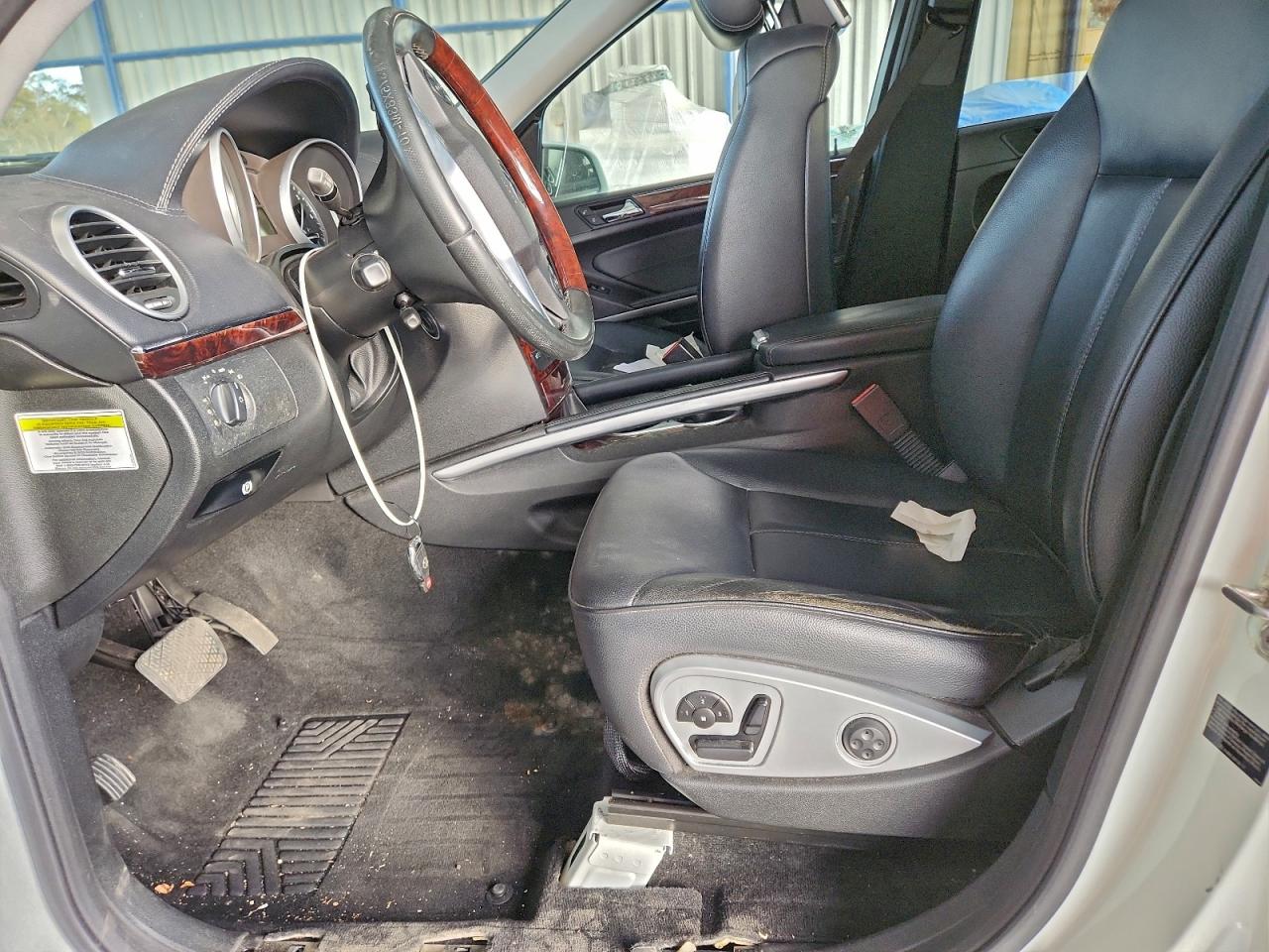 2010 Mercedes-Benz Gl 450 4Matic VIN: 4JGBF7BE1AA552588 Lot: 94339715