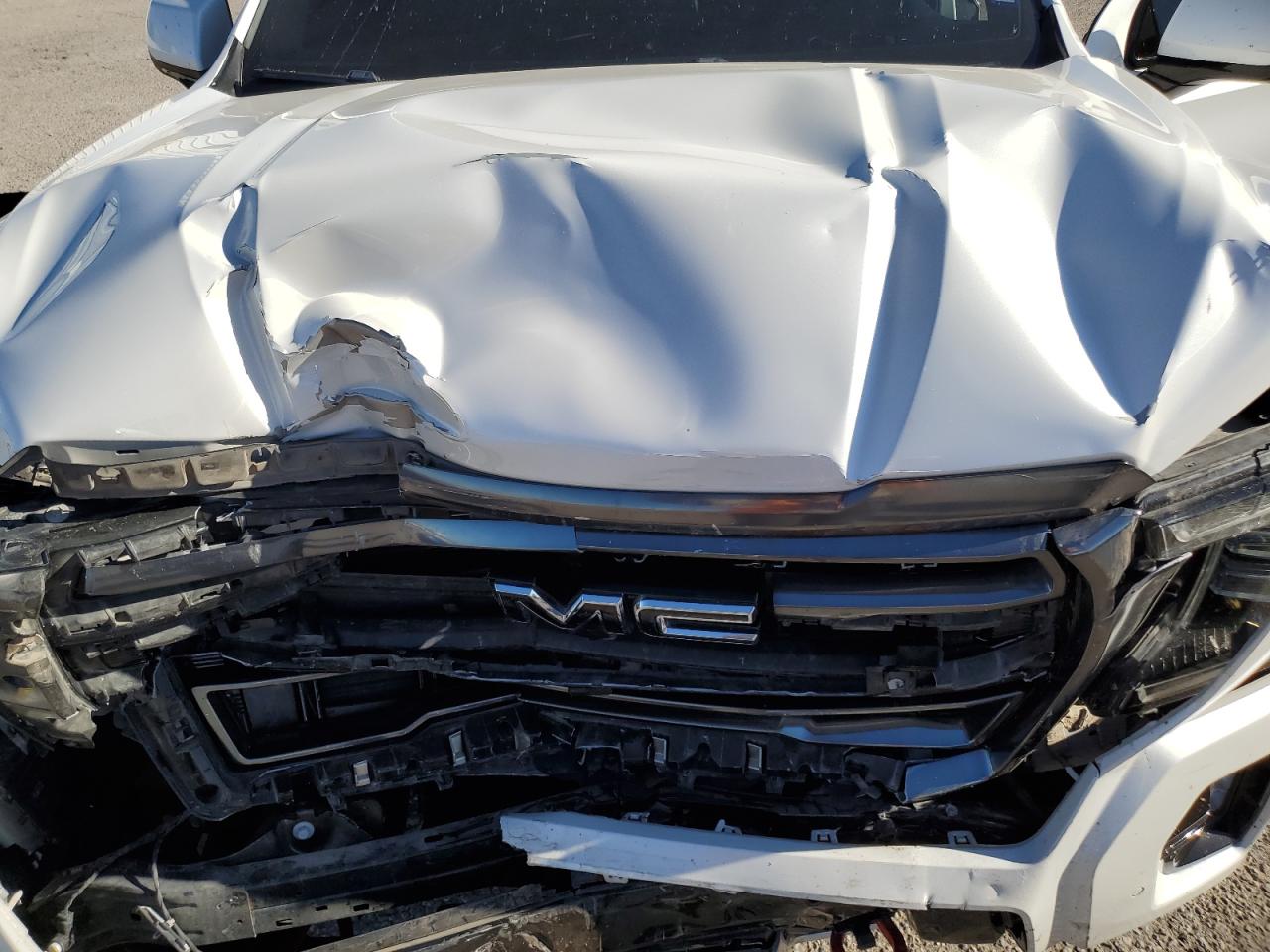 2022 GMC Yukon Xl K1500 At4 VIN: 1GKS2HKL4NR290498 Lot: 91391805