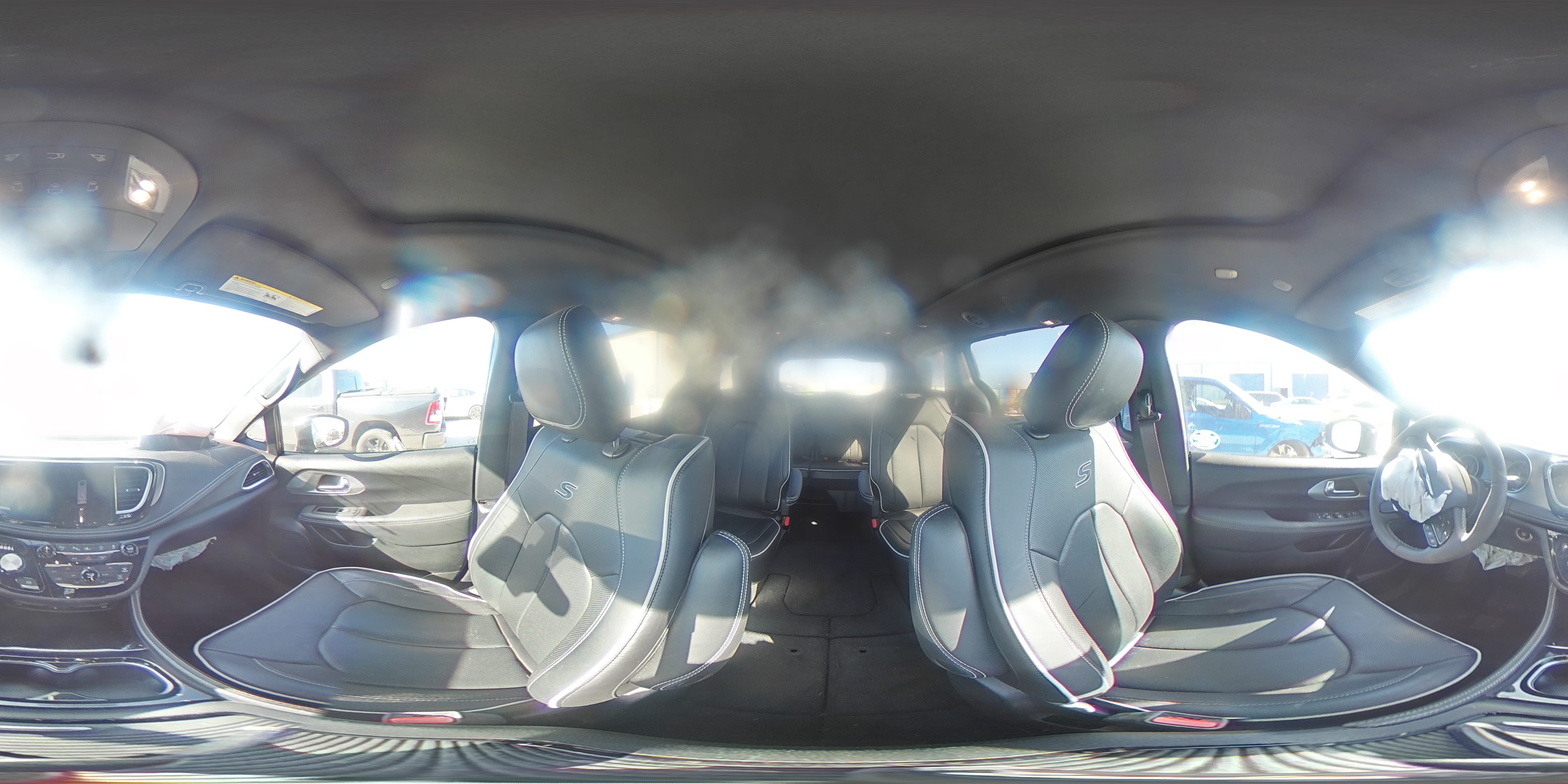 2023 Chrysler Pacifica Limited VIN: 2C4RC1GG9PR613855 Lot: 92013135