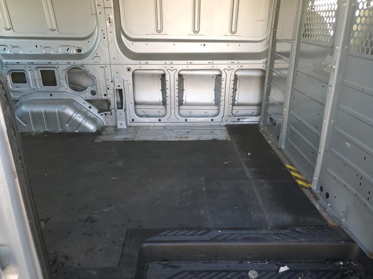 2016 Ford Transit 150 Delivery Van VIN: 1FTYE1ZM5GKA96366 Lot: 90905465