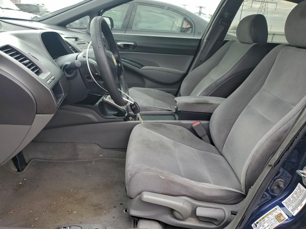 2007 Honda Civic Lx VIN: 1HGFA16507L081057 Lot: 93085385