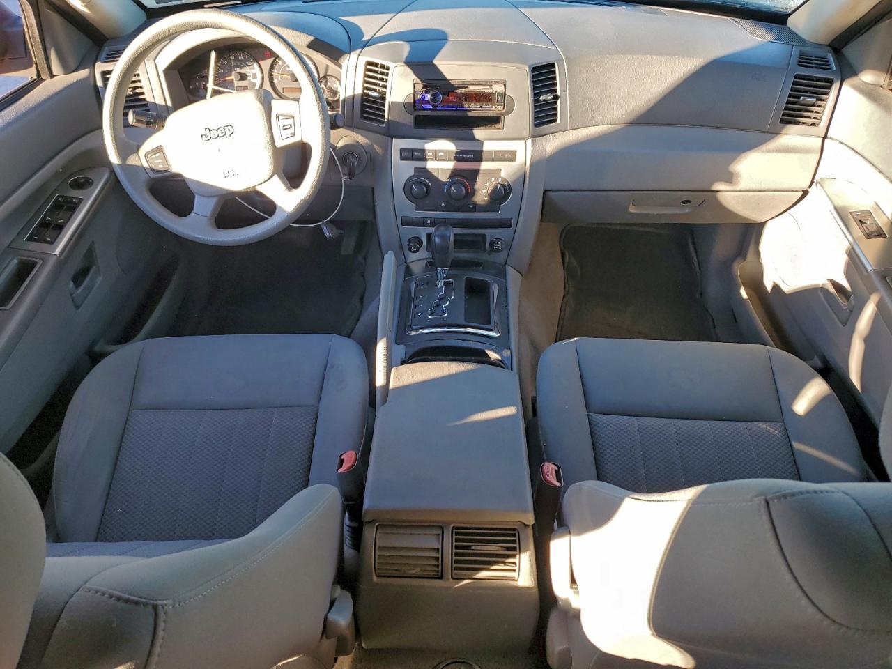 2006 Jeep Grand Cherokee Laredo VIN: 1J4GR48KX6C222421 Lot: 90680775