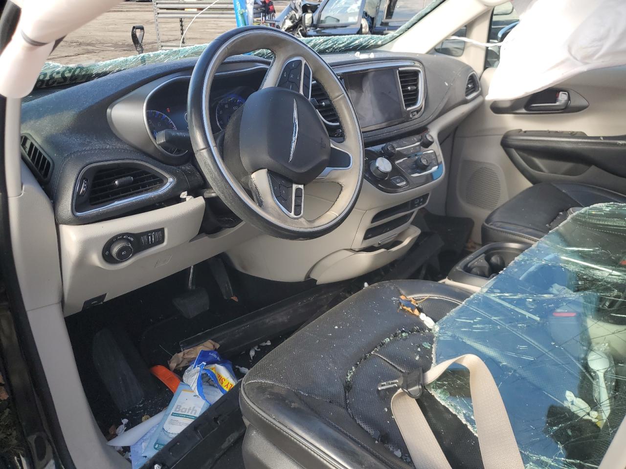 2019 Chrysler Pacifica Limited VIN: 2C4RC1GGXKR715433 Lot: 92389555