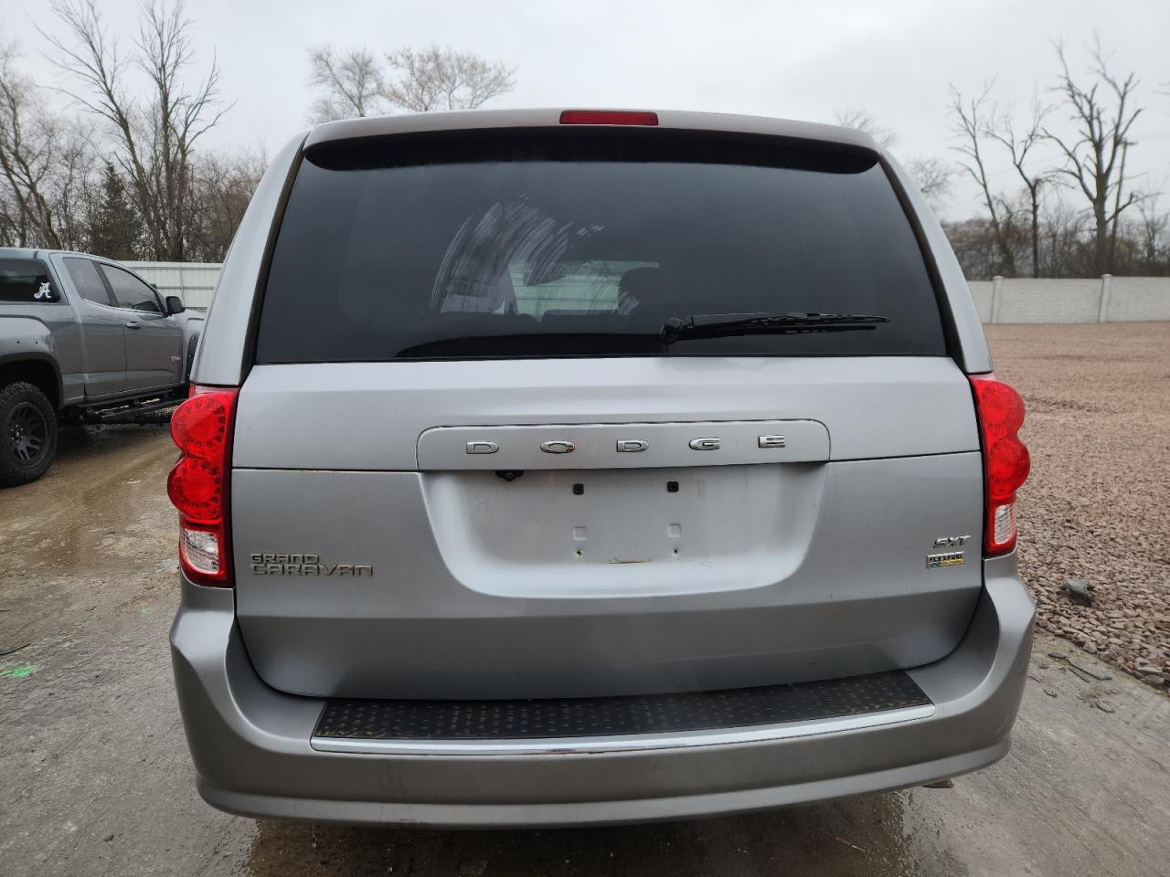 2018 Dodge Grand Caravan Sxt VIN: 2C4RDGCG6JR302252 Lot: 93203825