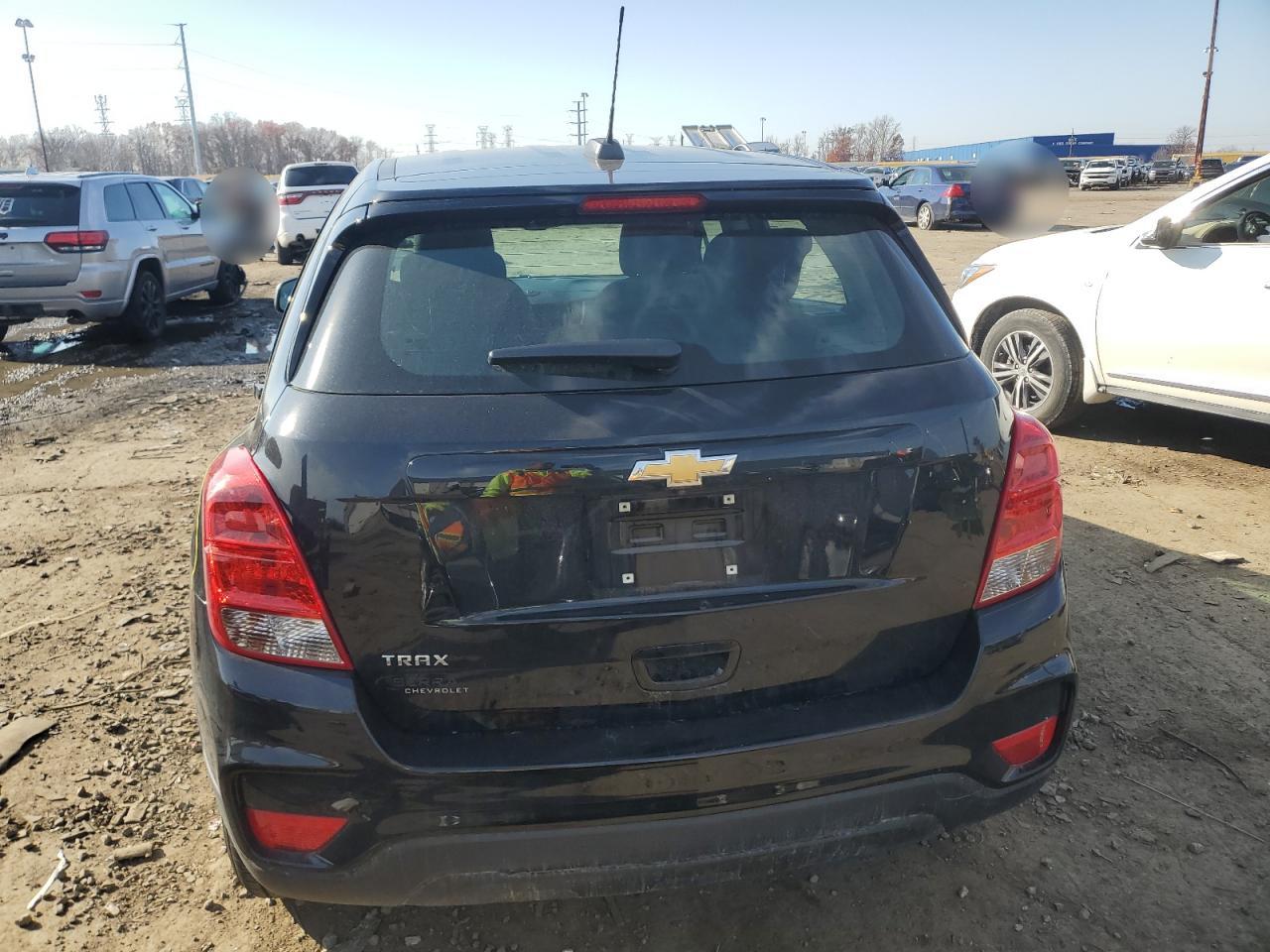 2020 Chevrolet Trax Ls VIN: KL7CJKSB0LB051167 Lot: 92896675