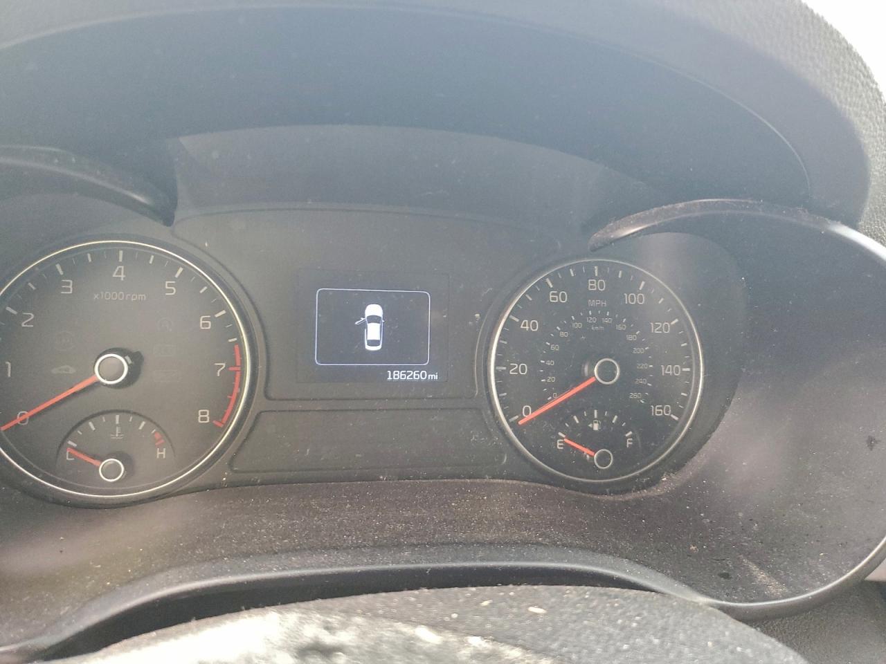 2017 Kia Optima Lx VIN: 5XXGT4L33HG172603 Lot: 94090875