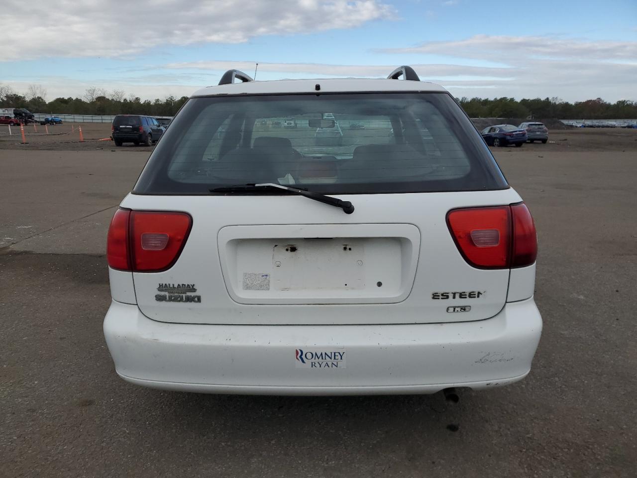 2000 Suzuki Esteem Gl VIN: JS2GB41W7Y5180634 Lot: 92651655