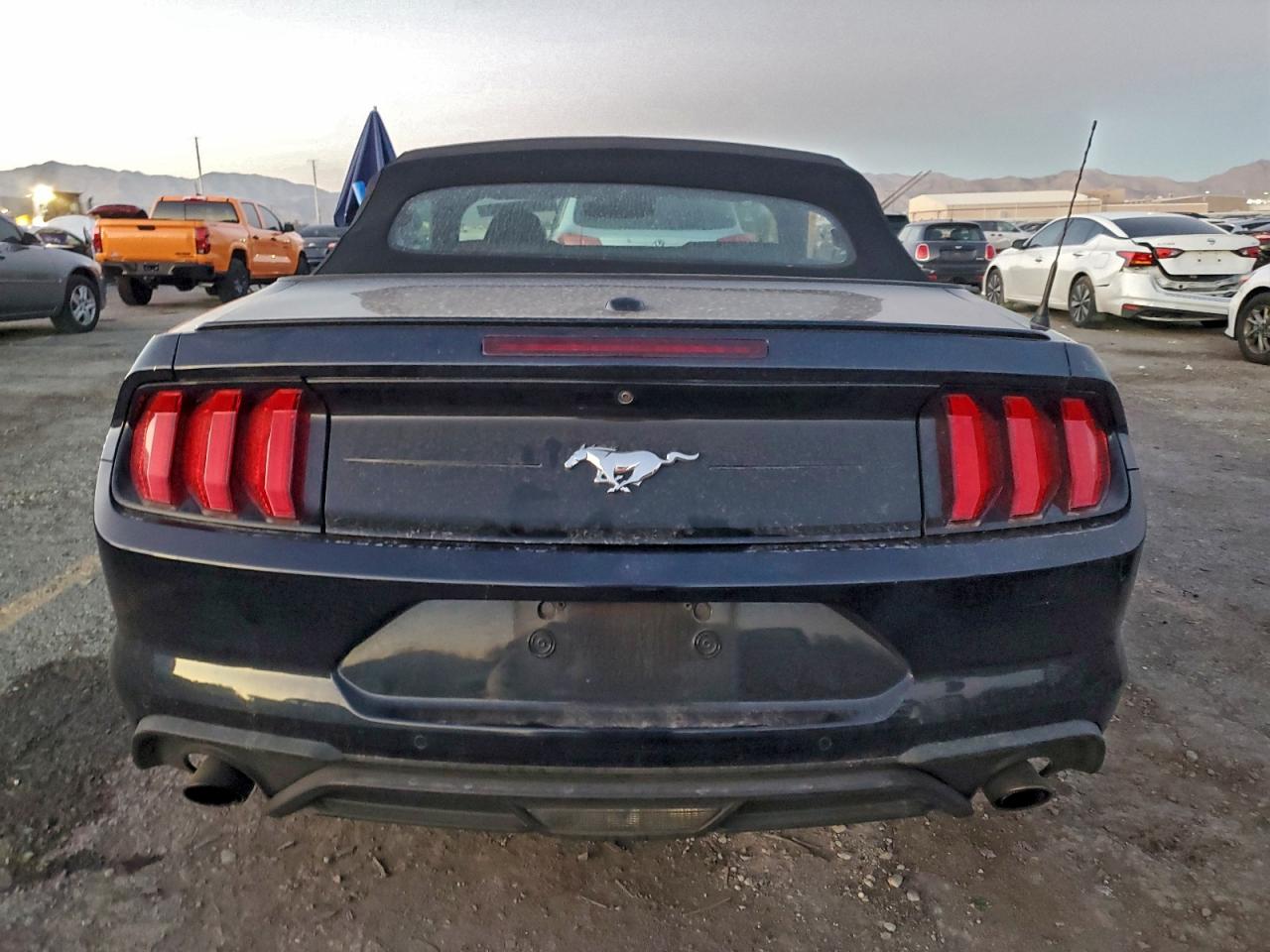 2021 Ford Mustang VIN: 1FATP8UH1M5108939 Lot: 94268955