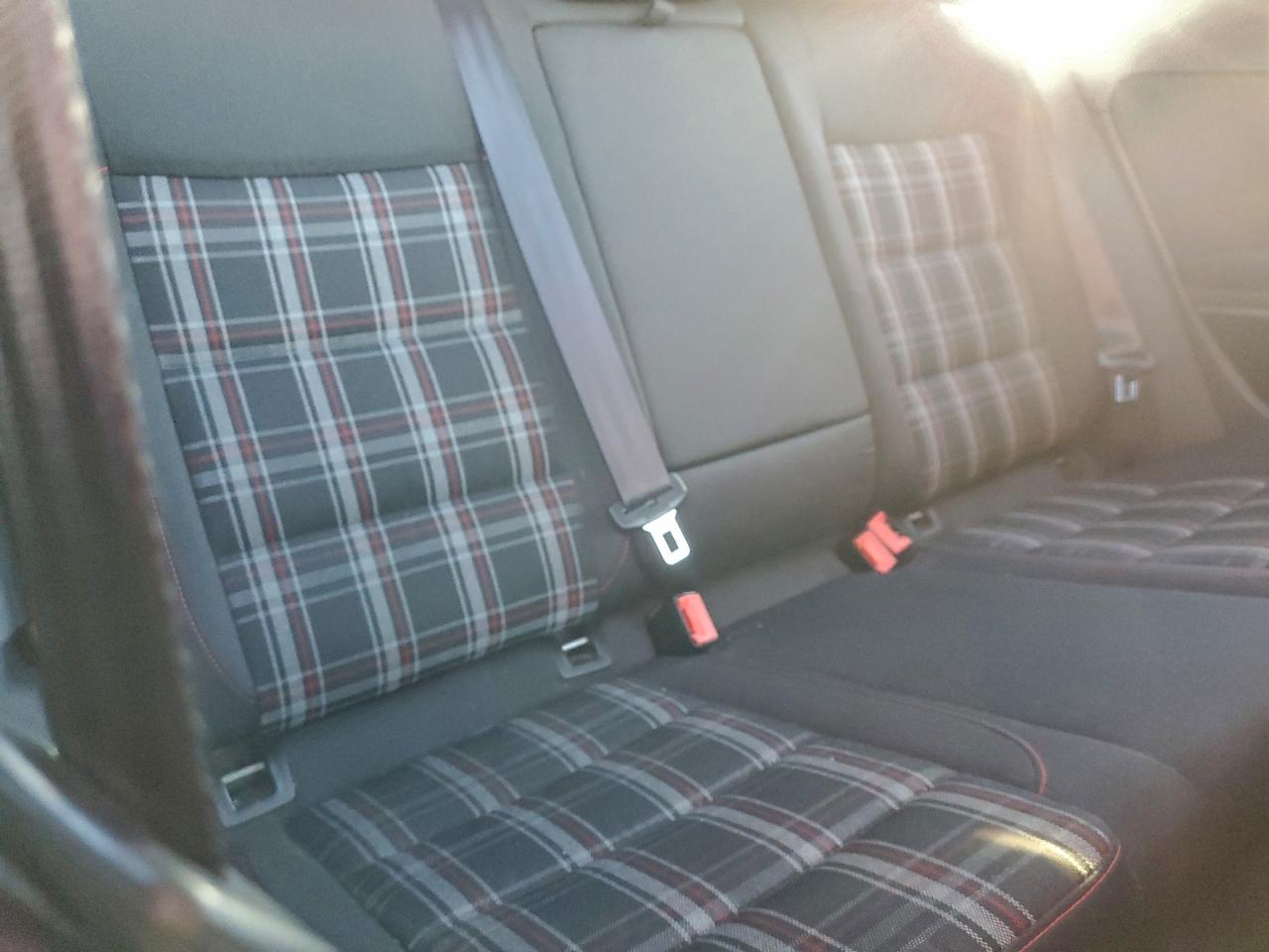 2010 Volkswagen Gti VIN: WVWED7AJ3AW079351 Lot: 94116525