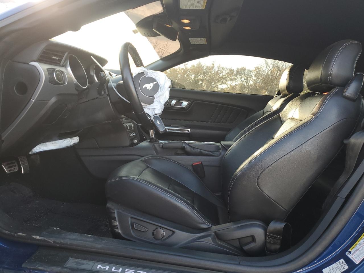 2022 Ford Mustang VIN: 1FATP8UH0N5118878 Lot: 92428735