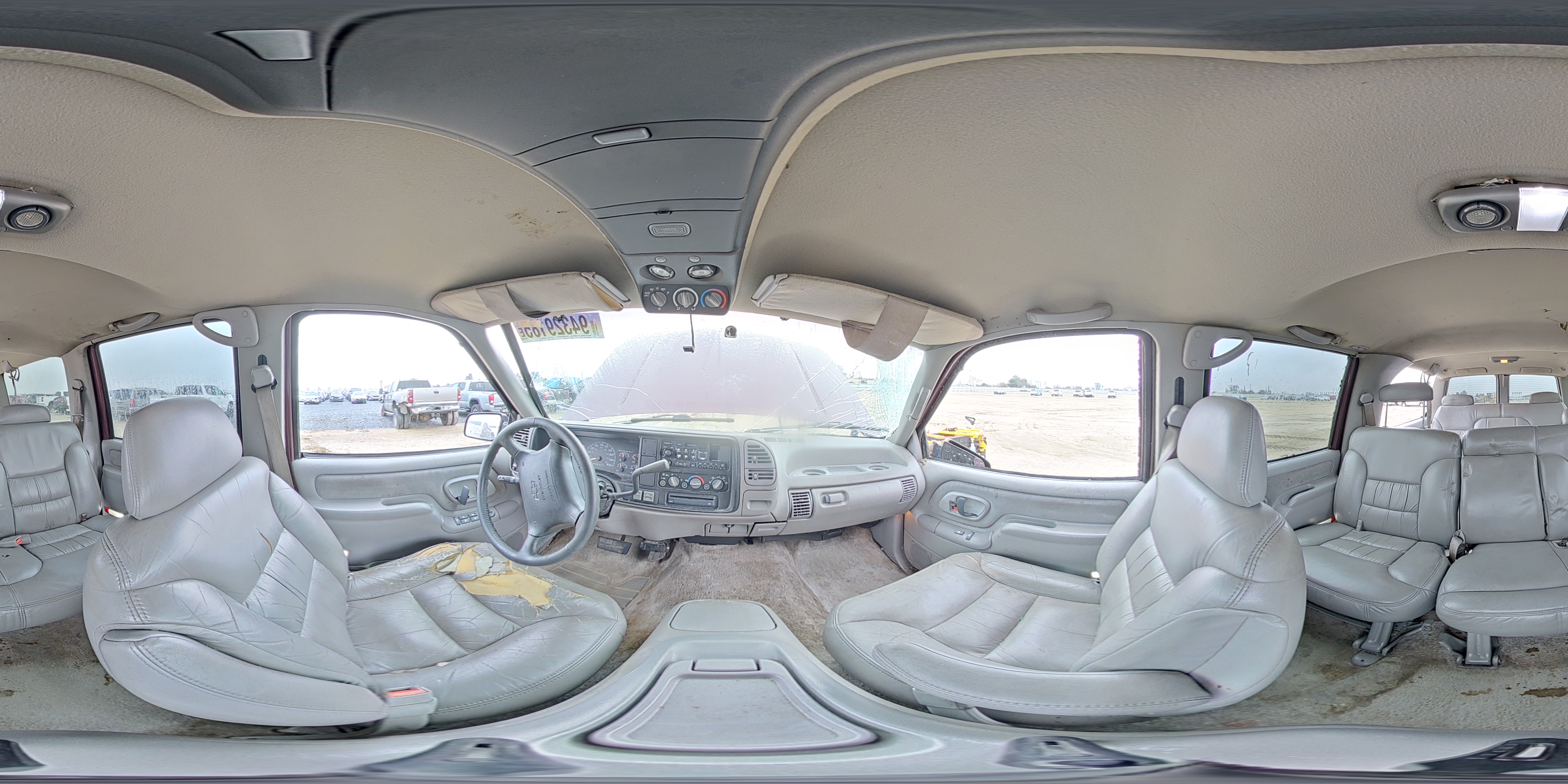 1996 Chevrolet Suburban K2500 VIN: 3GNGK26J9TG163225 Lot: 94329185