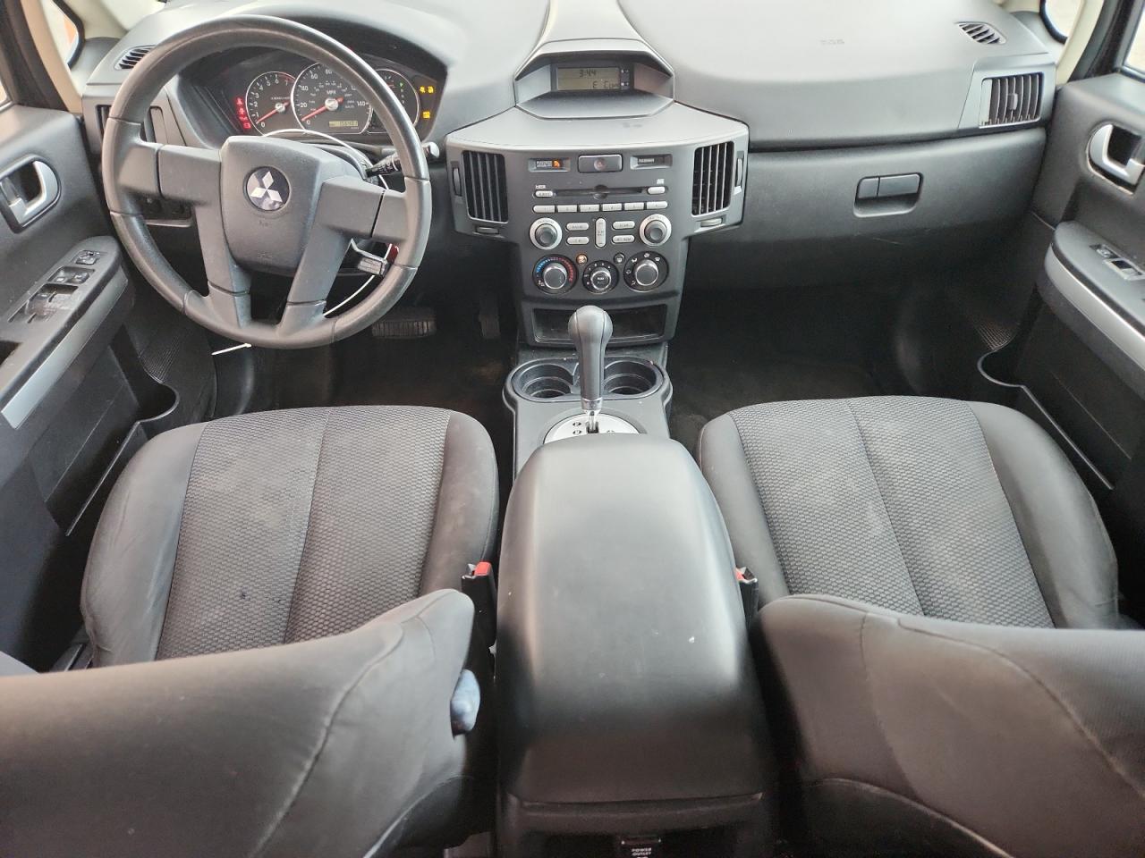 2010 Mitsubishi Endeavor Ls VIN: 4A4JM2AS8AE013516 Lot: 93851875