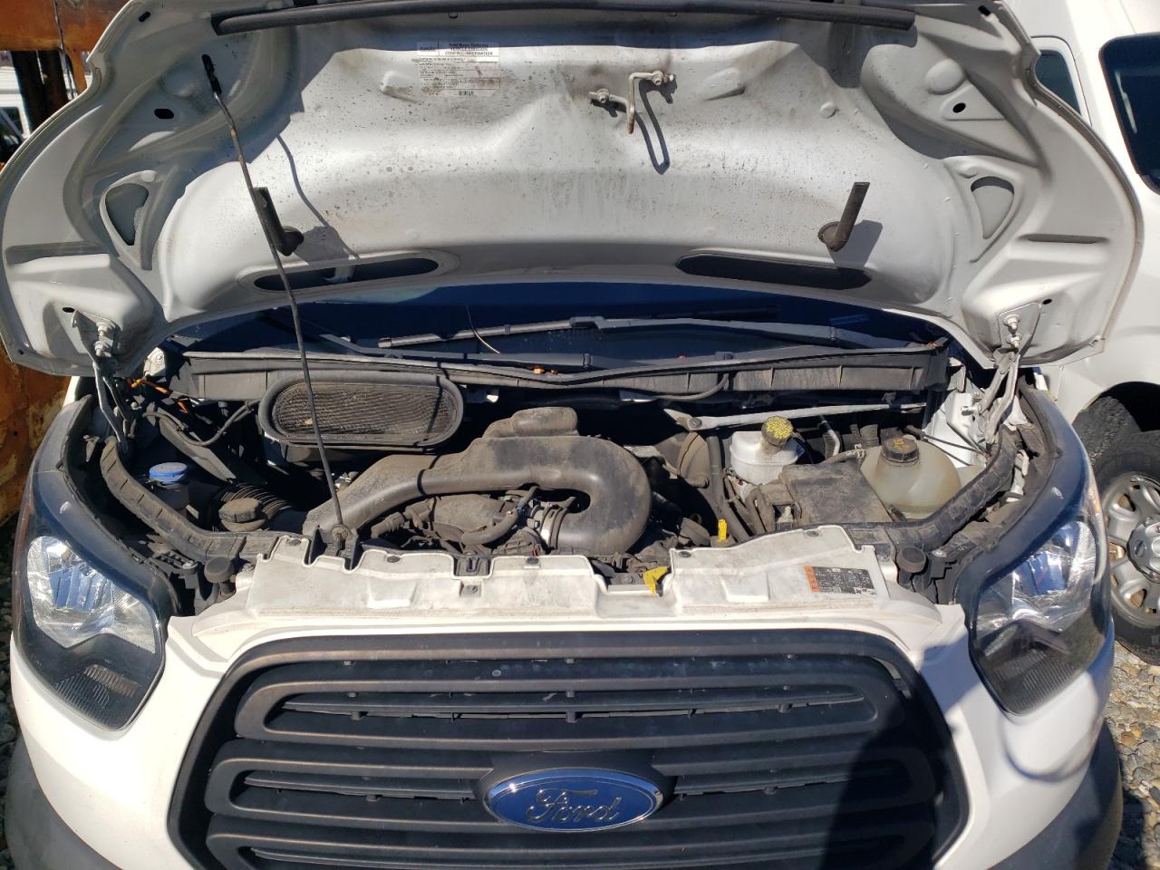 2019 Ford Transit Delivery Van VIN: 1FTYR2CM7KKB64193 Lot: 92301635