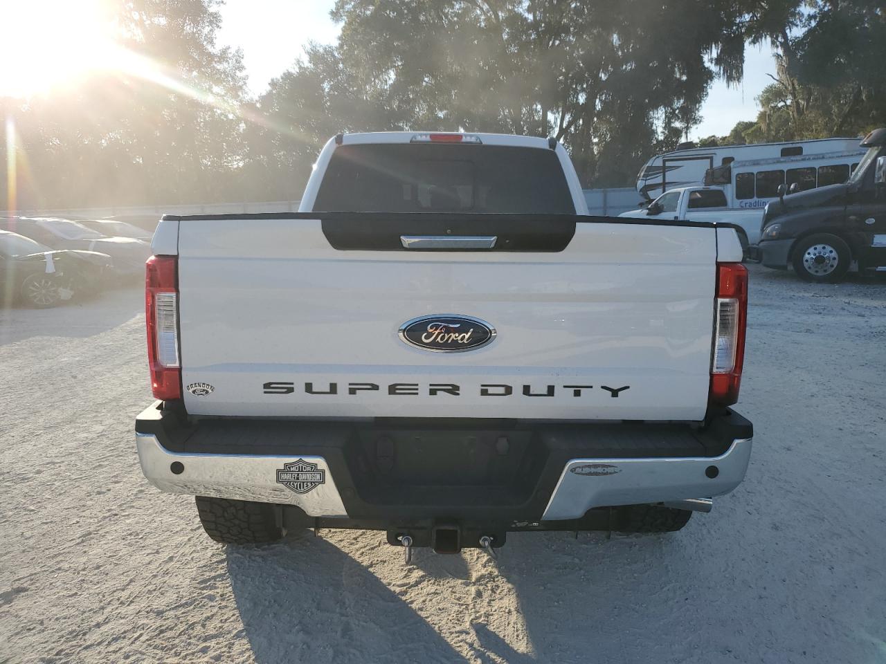 2018 Ford F350 Super Duty VIN: 1FT8W3BT0JEC36470 Lot: 92508535