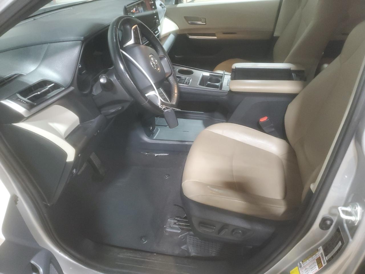 2021 Toyota Sienna Xle VIN: 5TDYRKEC5MS007035 Lot: 92400495