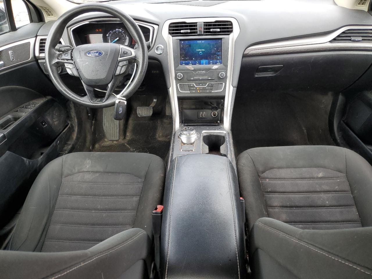 2020 Ford Fusion Se VIN: 3FA6P0LU6LR183581 Lot: 92089875