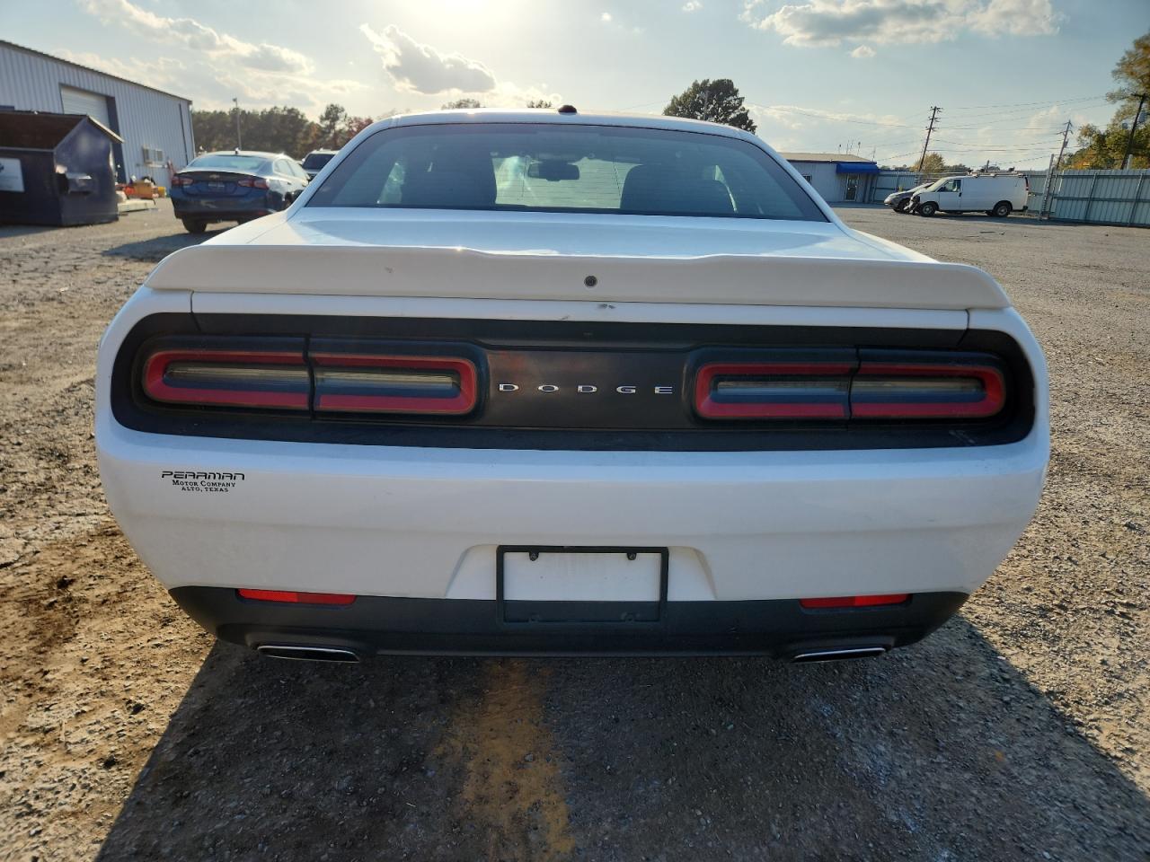2018 Dodge Challenger Sxt VIN: 2C3CDZAG9JH245687 Lot: 92139405