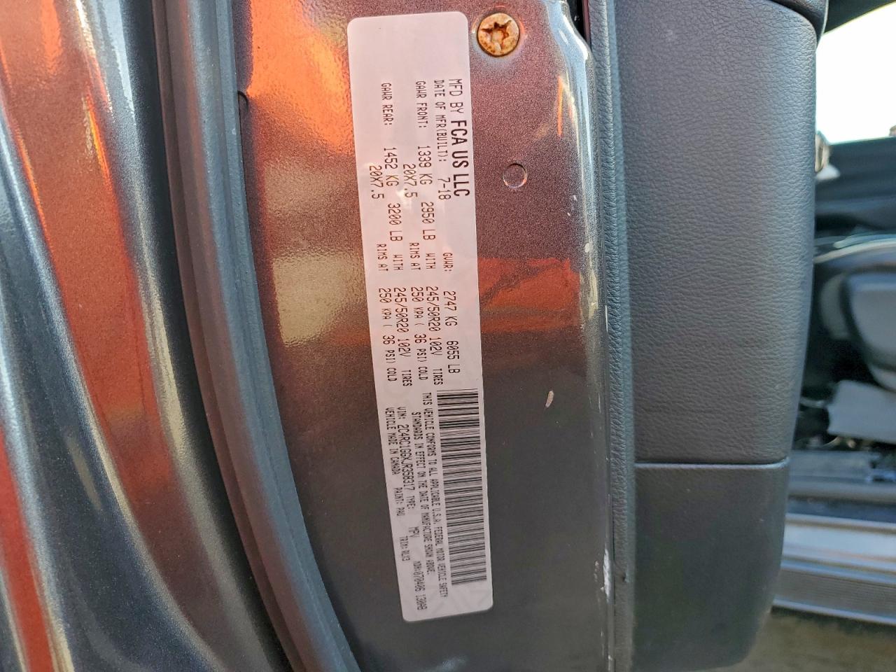 2018 Chrysler Pacifica Limited VIN: 2C4RC1GGXJR358317 Lot: 93924765