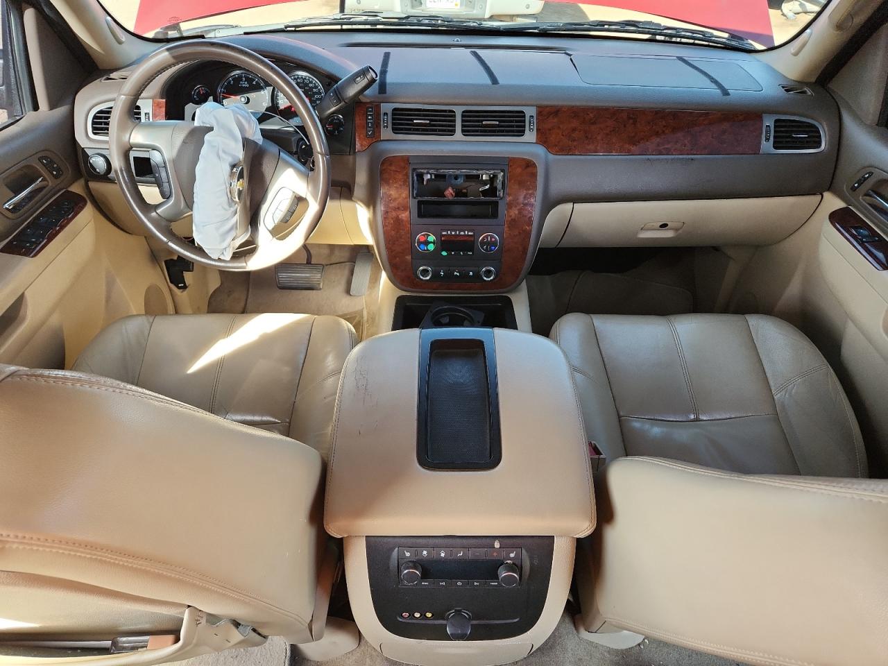 2011 Chevrolet Tahoe C1500 Lt VIN: 1GNSCBE06BR197752 Lot: 91828135