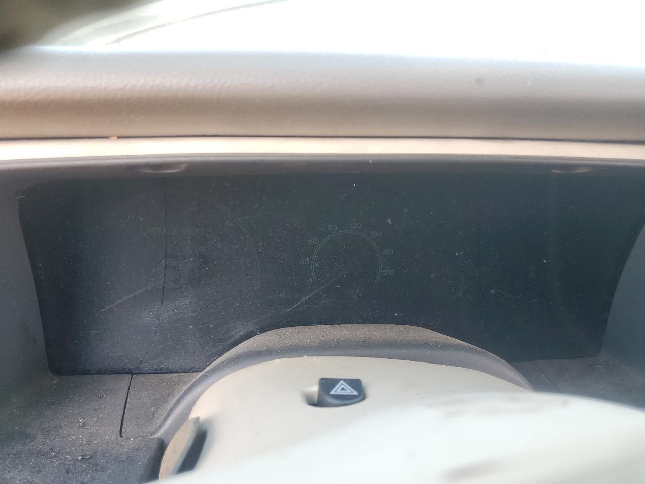 2004 Lincoln Navigator VIN: 5LMFU28RX4LJ38347 Lot: 93520295