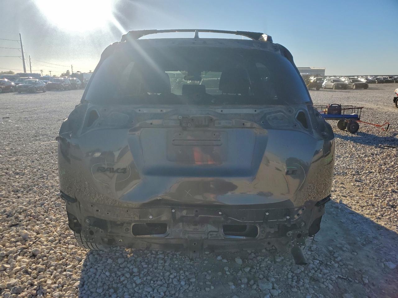 2017 Toyota Rav4 Le VIN: JTMZFREV2HJ700915 Lot: 94109995