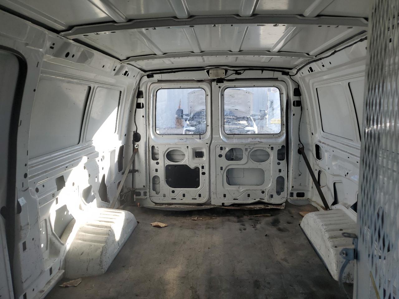 2002 Ford E250 Delivery Van VIN: 1FTNE24L52HB55168 Lot: 90999465