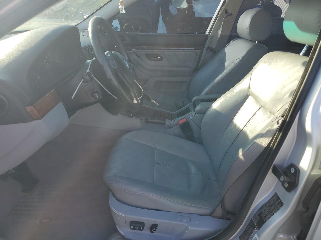 2001 BMW 530 I Automatic VIN: WBADT63421CF14345 Lot: 92522885