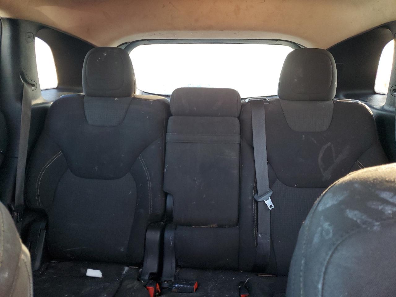 2017 Jeep Cherokee Latitude VIN: 1C4PJMCS8HW664863 Lot: 93266555