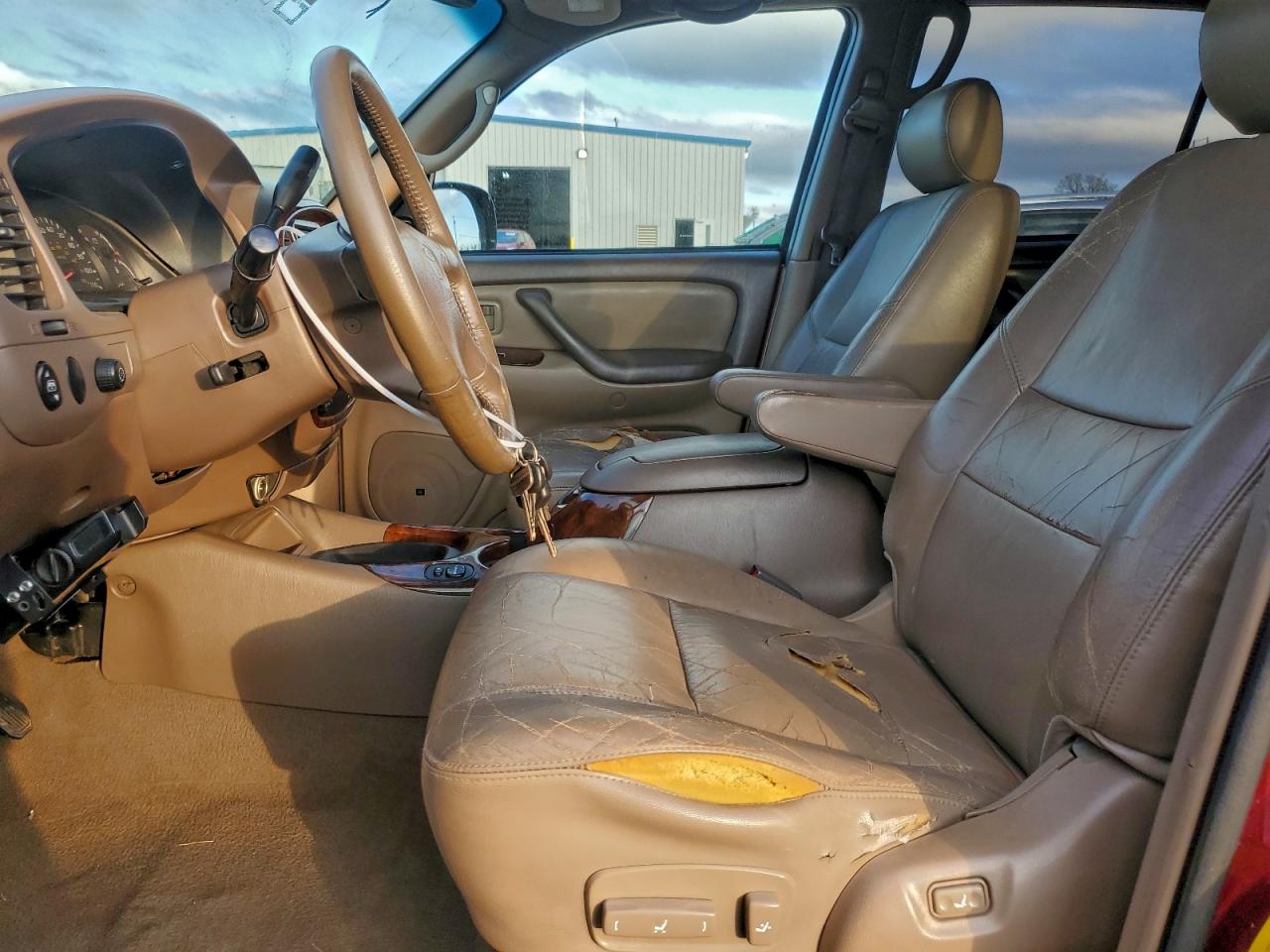 2002 Toyota Sequoia Sr5 VIN: 5TDZT34A52S126678 Lot: 93482275