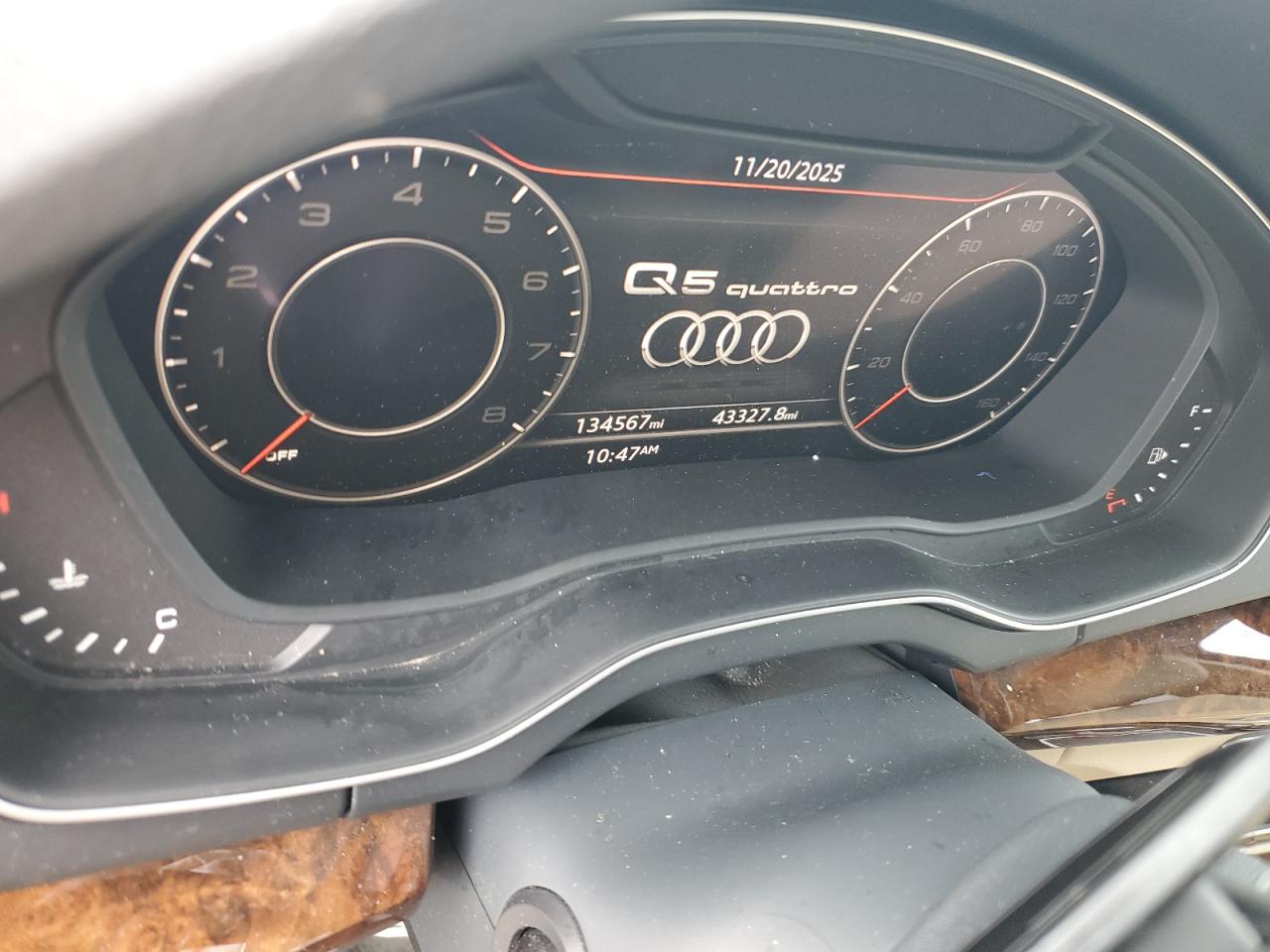 2018 Audi Q5 Premium VIN: WA1ANAFY7J2044215 Lot: 93751765