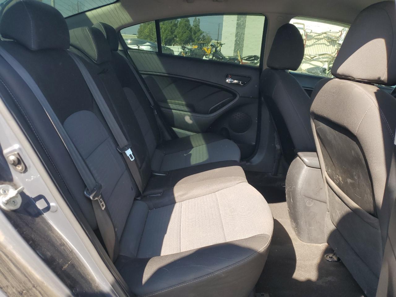 2015 Kia Forte Lx VIN: KNAFX4A6XF5381140 Lot: 91256945