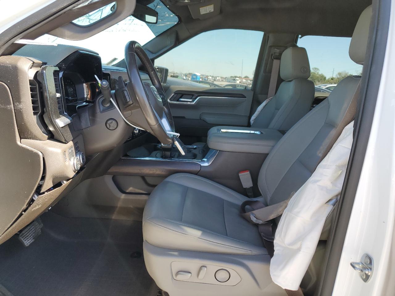 2022 GMC Sierra K1500 Slt VIN: 3GTUUDET9NG522659 Lot: 92951745