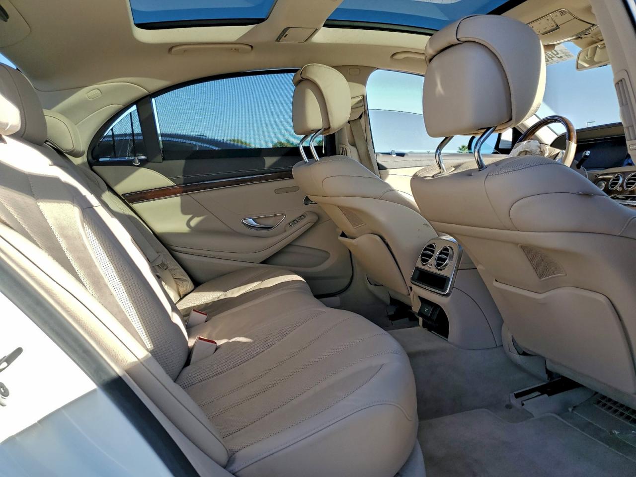 2014 Mercedes-Benz S 550 VIN: WDDUG8CB3EA061214 Lot: 94534815